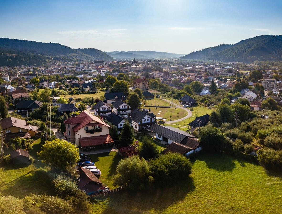 Pensiunea Bucovina Gura Humorului Exterior photo